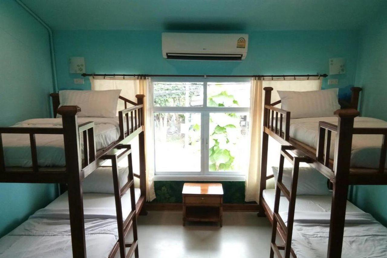 The Corner Transit Hostel Ko Samui Exterior foto